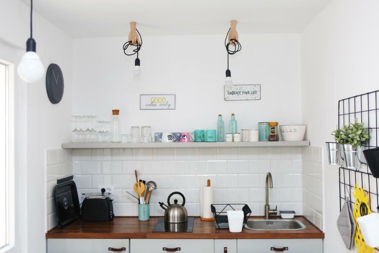 Apartment On The Sunny Side กอร์จูลา ภายนอก รูปภาพ