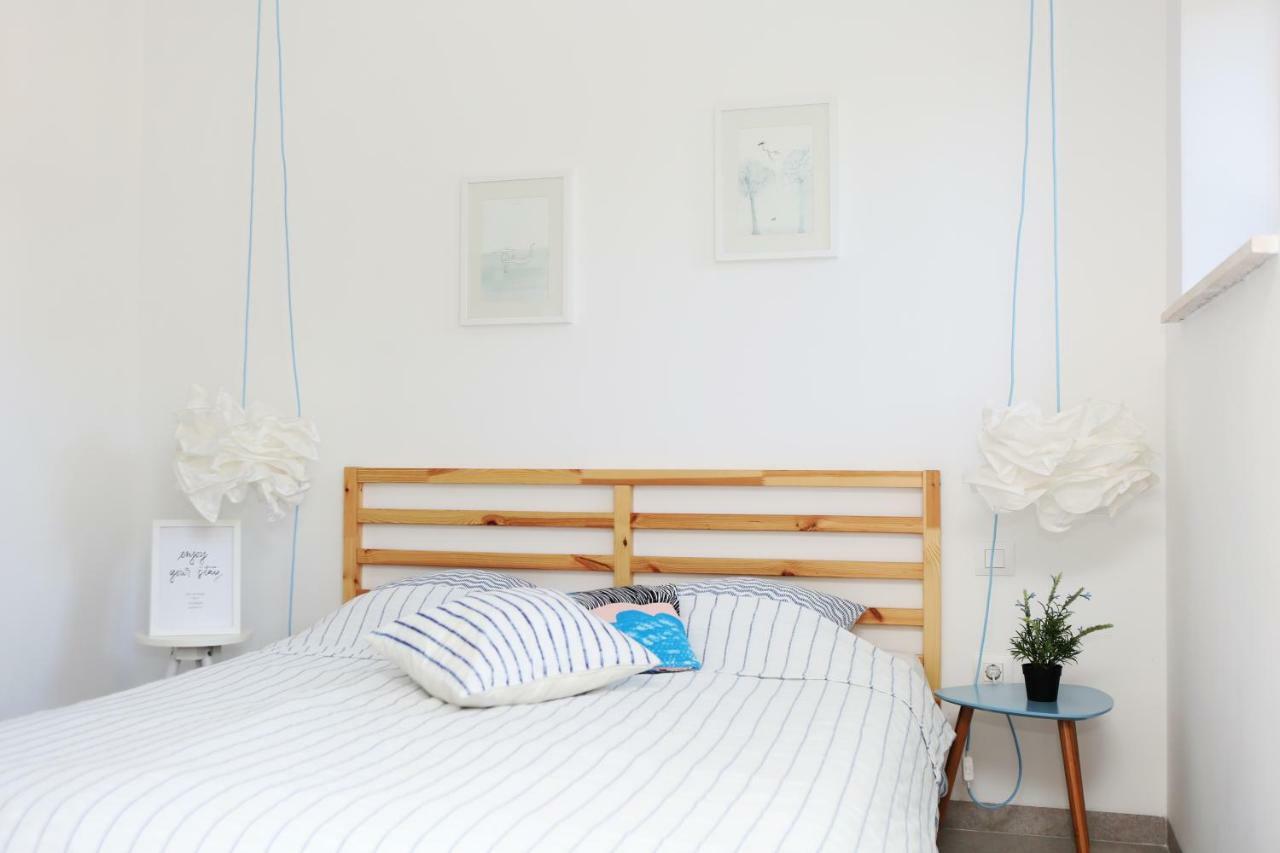 Apartment On The Sunny Side กอร์จูลา ภายนอก รูปภาพ